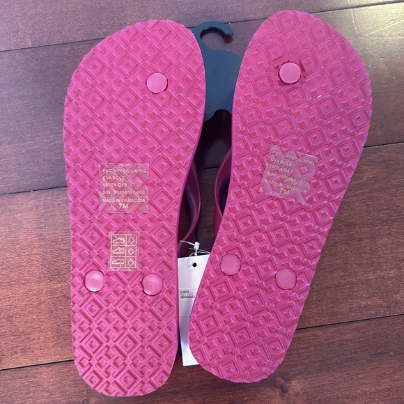 Tory Burch party fuchsia new travel or square pink orange flip flop NWT - Picture 2 of 3
